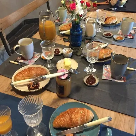 Maison Du Figuier فندق مبيت وإفطار 3*