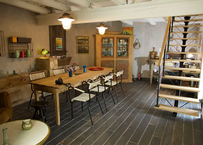 Couette-café Maison Du Figuier Lancié