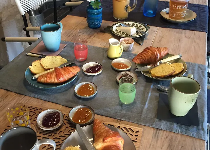 Couette-café Maison Du Figuier
